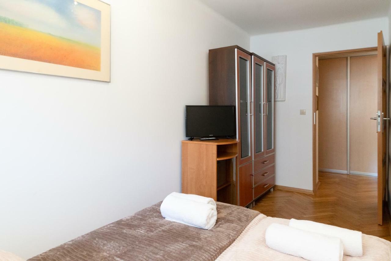 Traditional Apartment Starowislna Street Cracovia Exterior foto